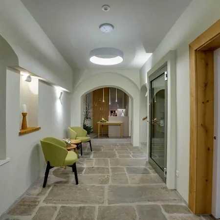 Hotel Boutique Grüner Zweig 4*