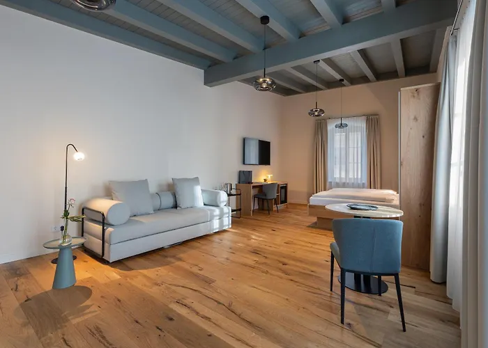 Boutique Gruener Zweig 4* Schlettau